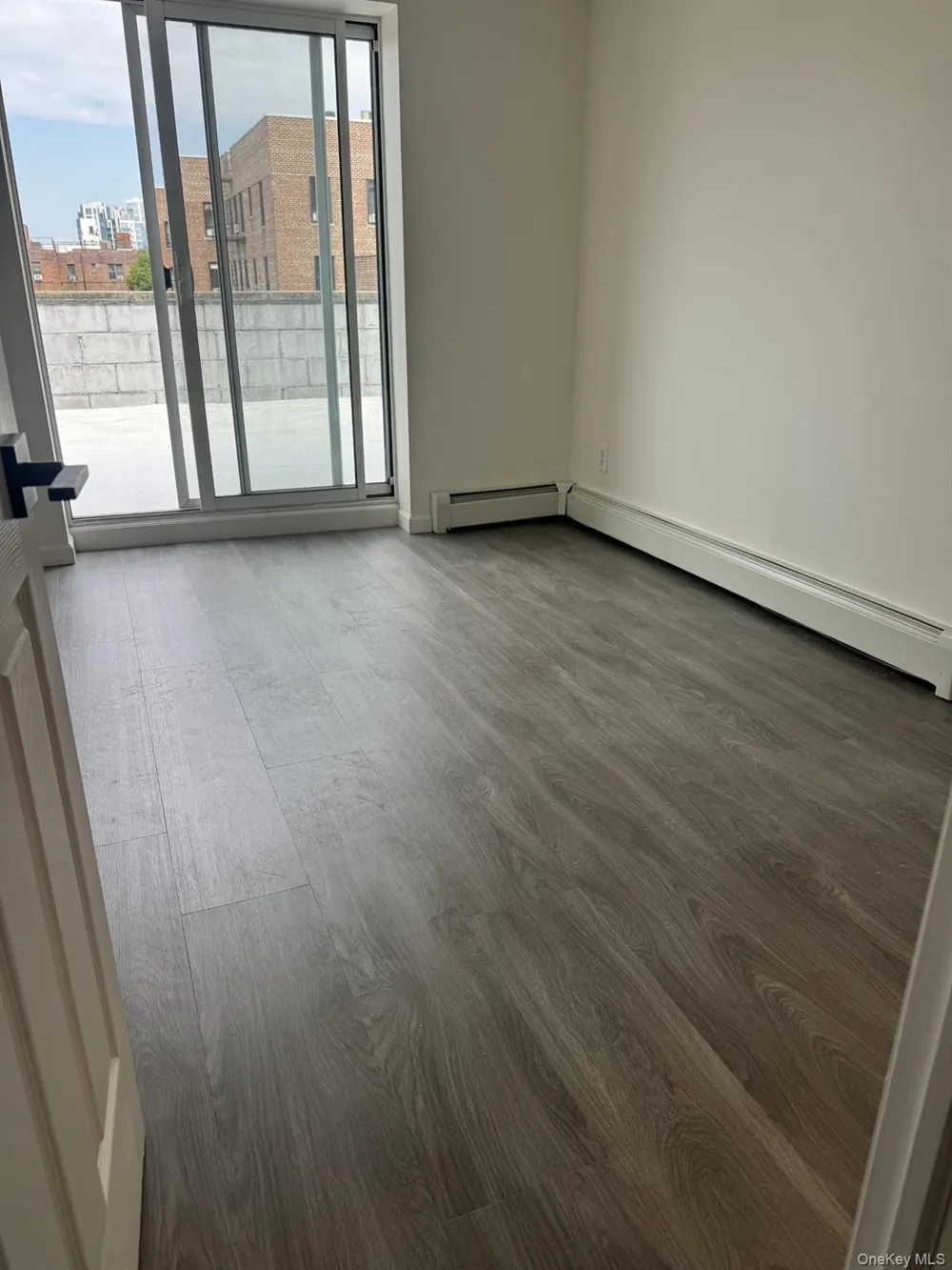 13273 4B Flushing, NY 11355