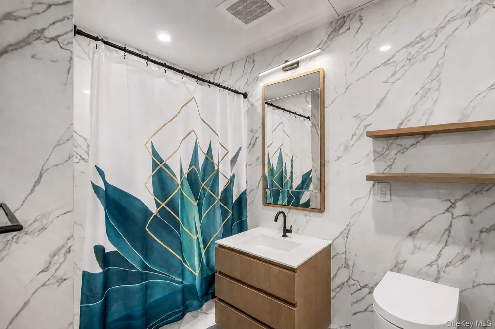 4507 Court Square #4B Long Island City, NY 11101