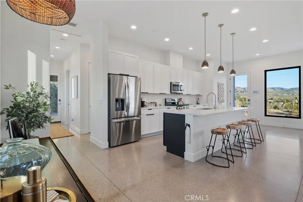 59096 Nelson Yucca Valley, CA 92284