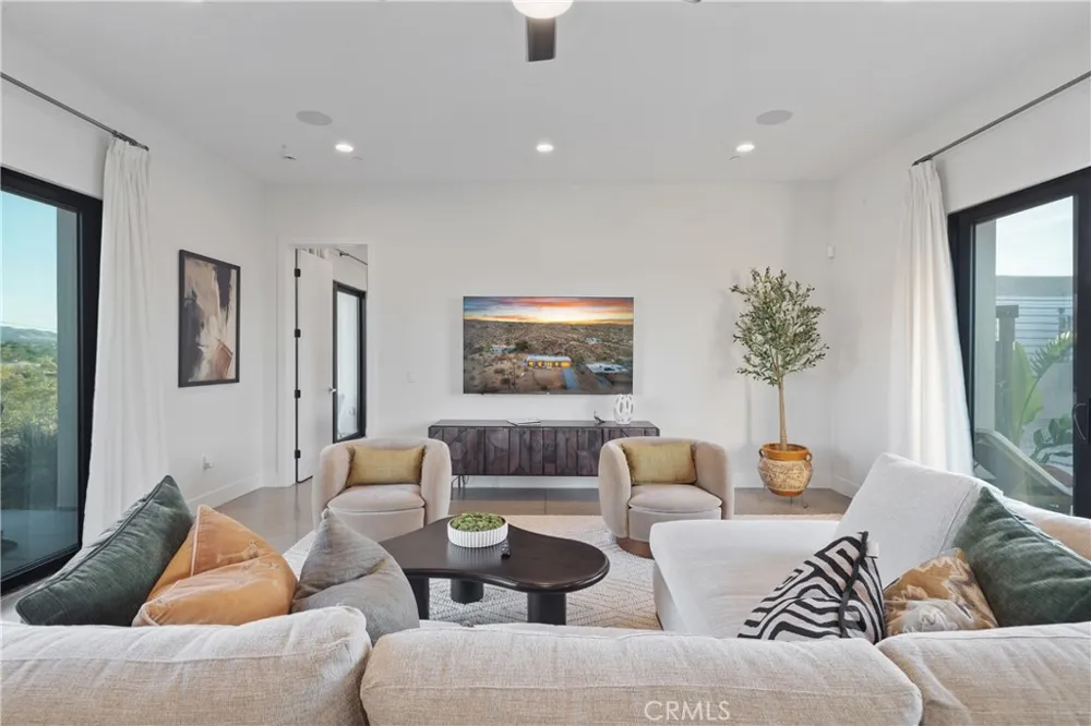 59096 Nelson Yucca Valley, CA 92284
