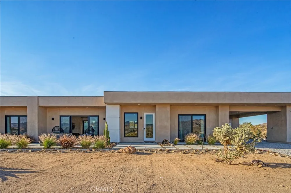 59096 Nelson Yucca Valley, CA 92284