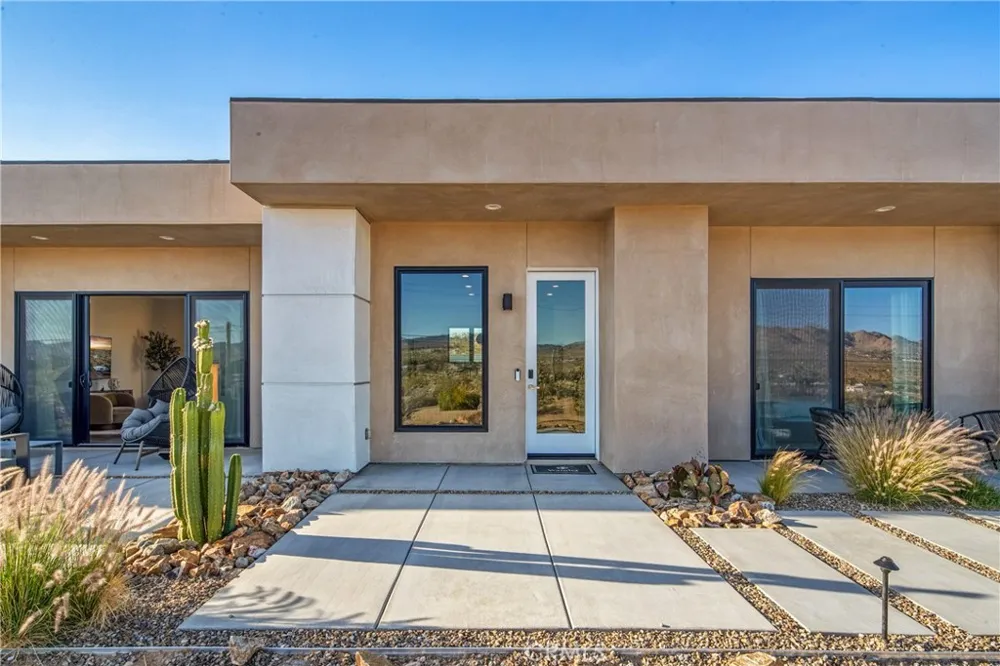 59096 Nelson Yucca Valley, CA 92284