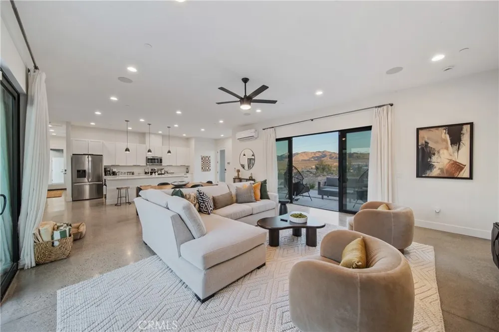 59096 Nelson Yucca Valley, CA 92284