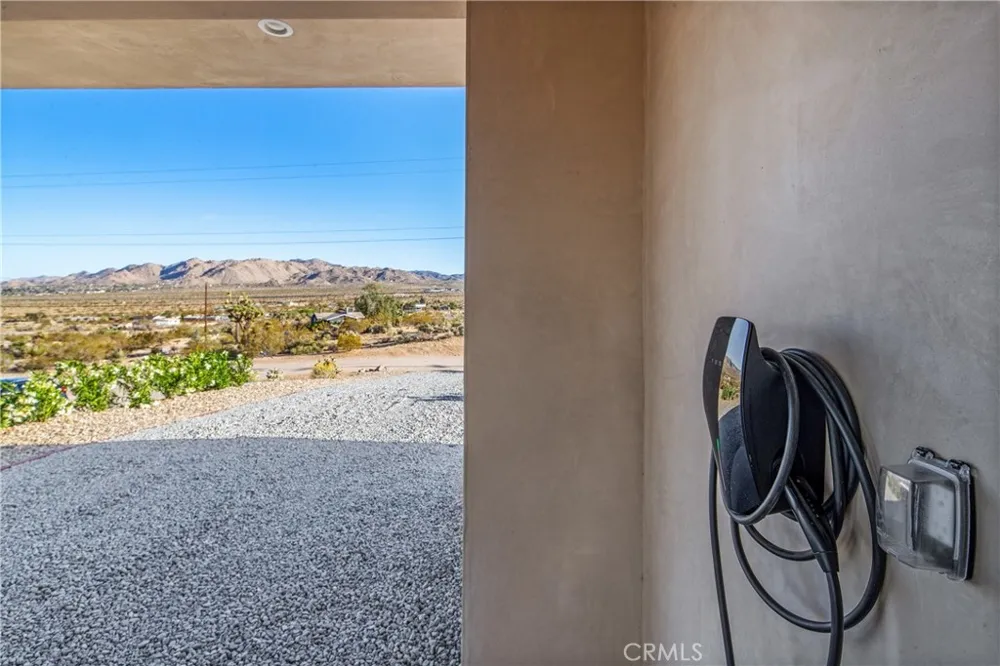 59096 Nelson Yucca Valley, CA 92284