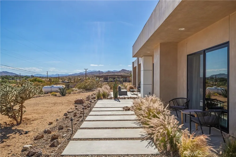 59096 Nelson Yucca Valley, CA 92284