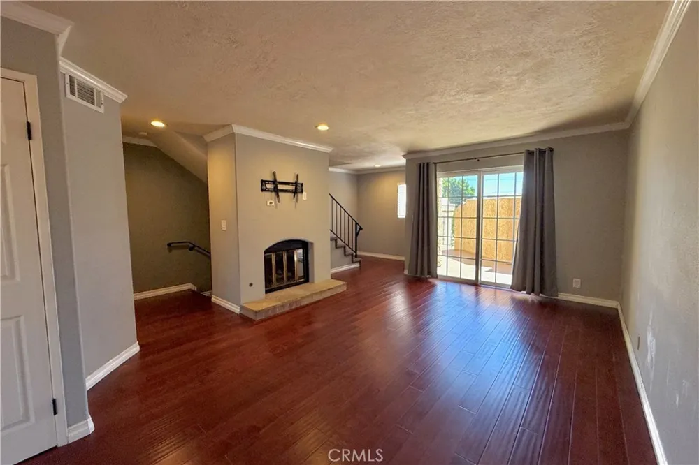 3935 W 182nd W Torrance, CA 90504