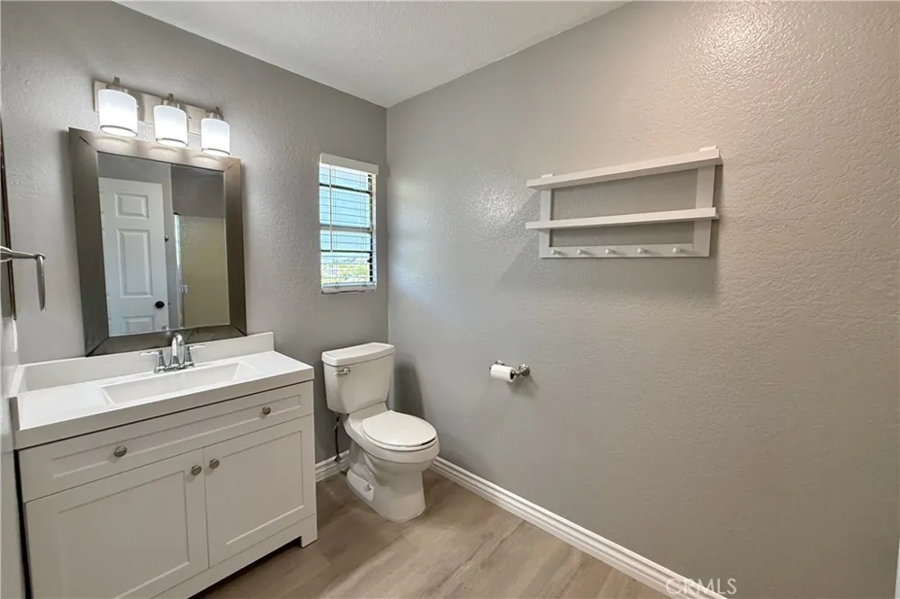 3935 W 182nd W Torrance, CA 90504