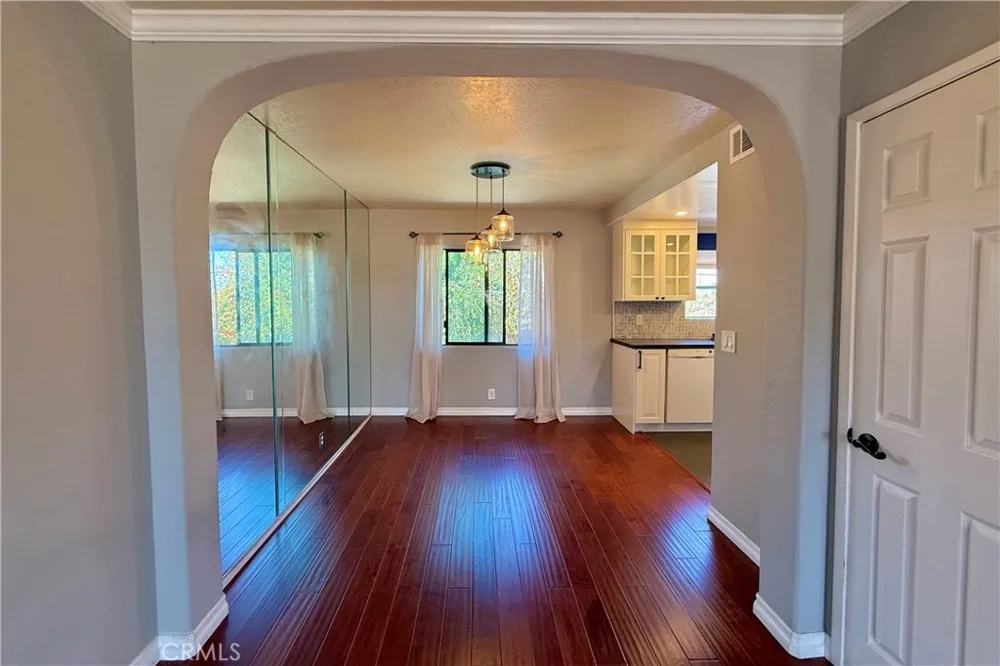 3935 W 182nd W Torrance, CA 90504