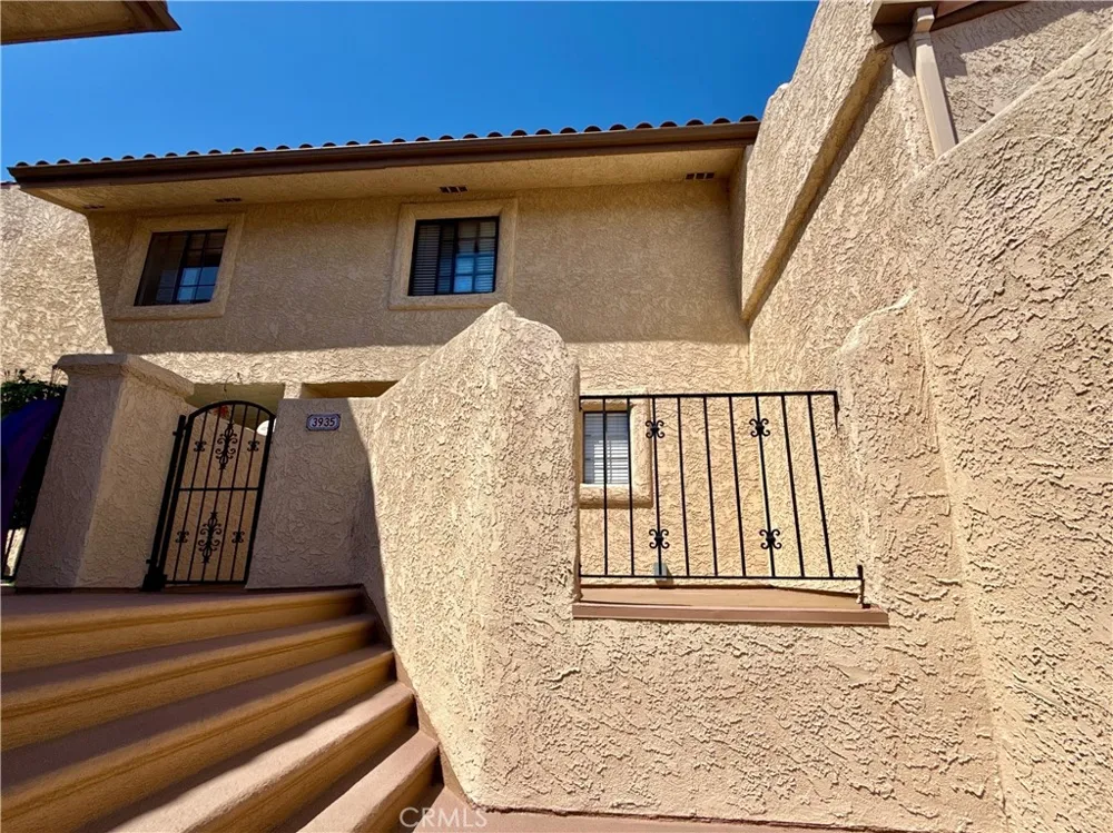 3935 W 182nd W Torrance, CA 90504