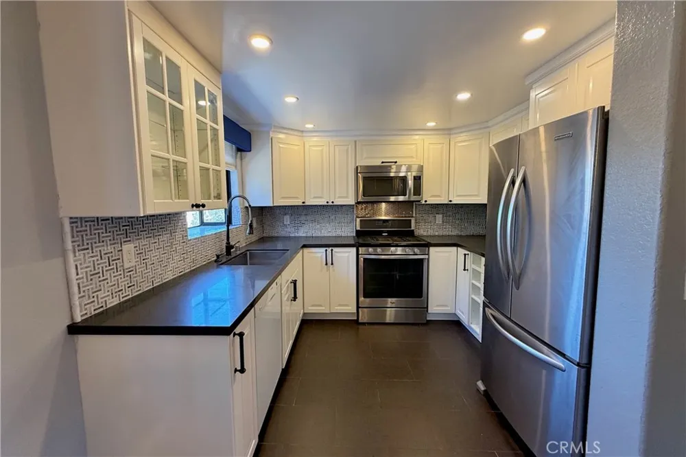 3935 W 182nd W Torrance, CA 90504
