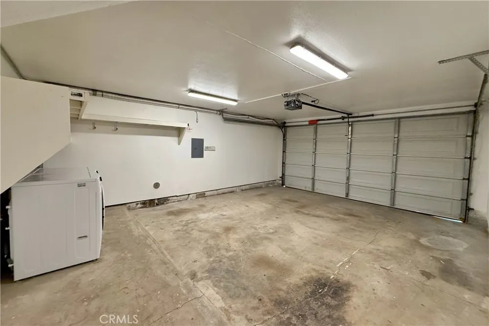 3935 W 182nd W Torrance, CA 90504