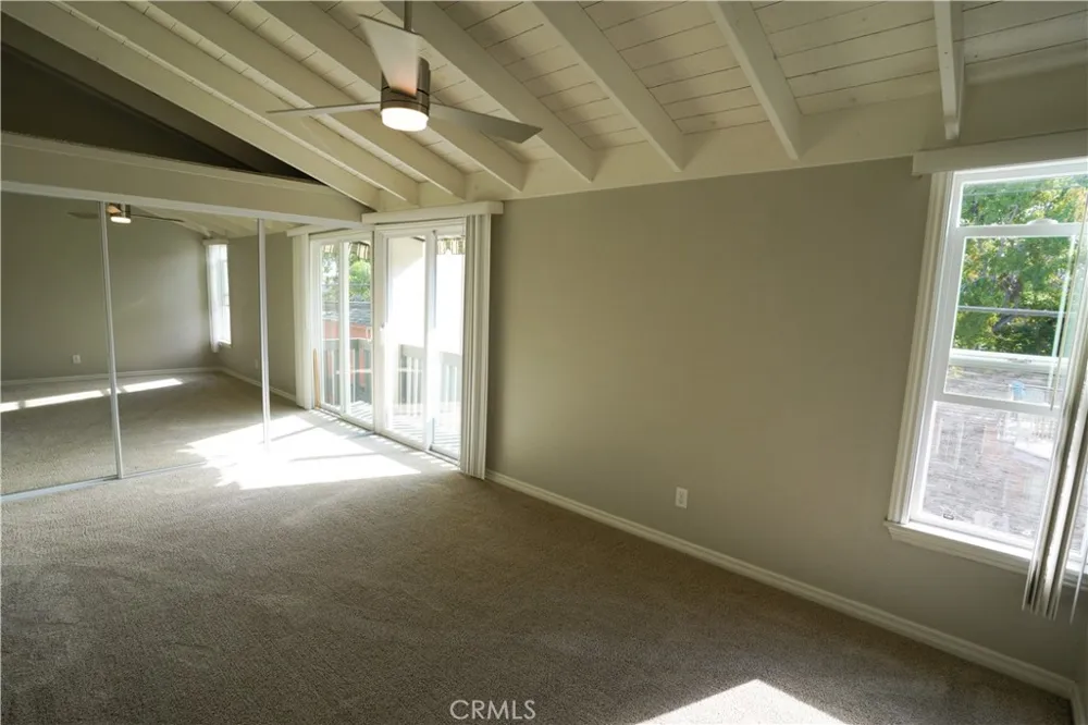 320 12th Street #12 Seal Beach, CA 90740
