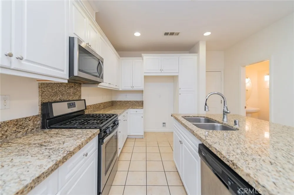 3002 E Via Fiano Ontario, CA 91764