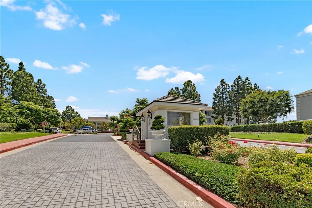 200 Mcneil #215 Newport Beach, CA 92663