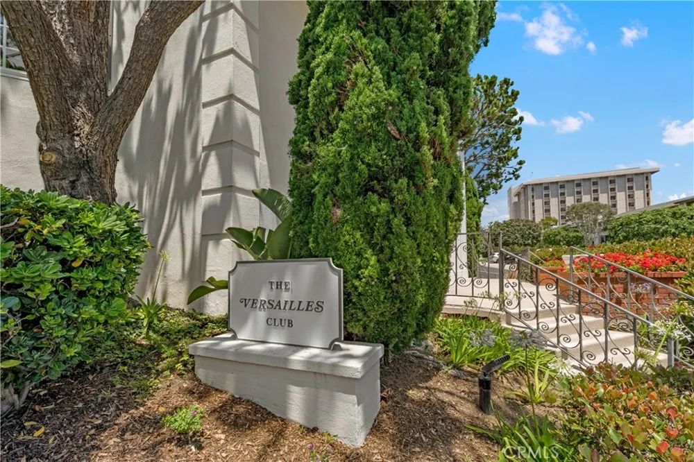 200 Mcneil #215 Newport Beach, CA 92663