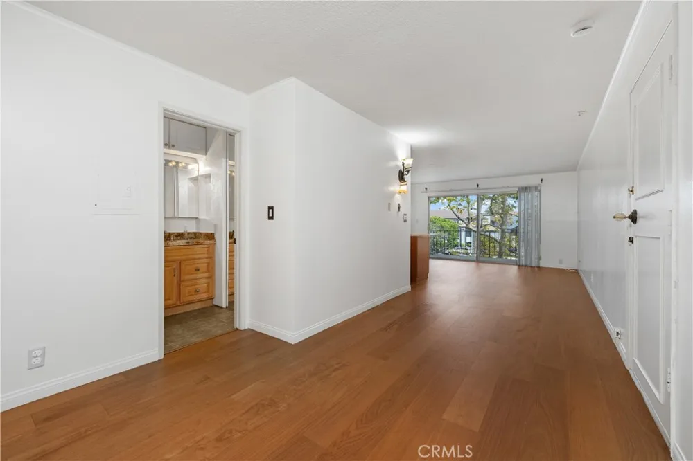 200 Mcneil #215 Newport Beach, CA 92663