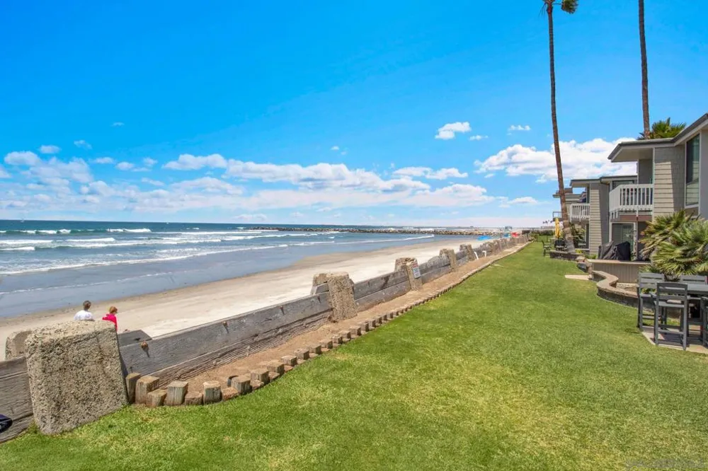 999 Pacific #B326 Oceanside, CA 92054