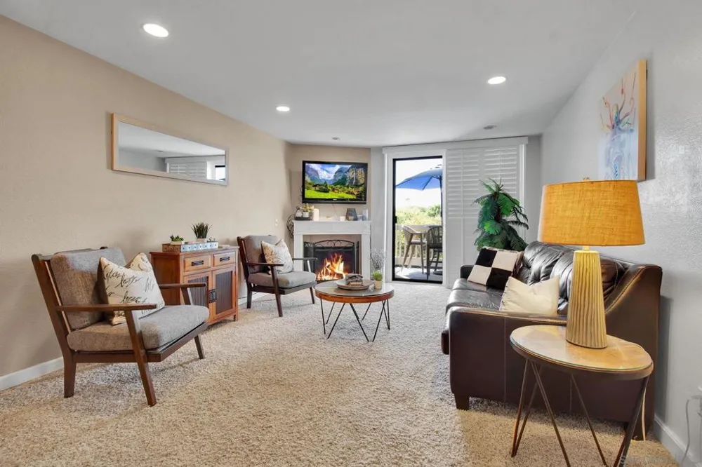 999 Pacific #B326 Oceanside, CA 92054