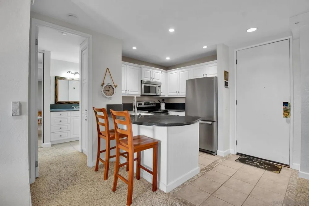 999 Pacific #B326 Oceanside, CA 92054