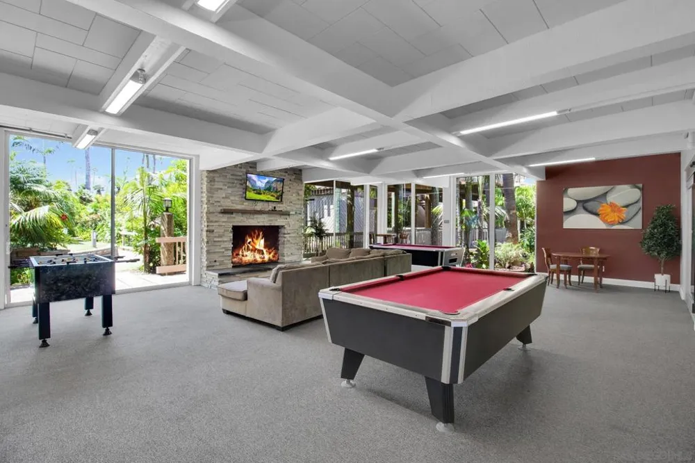 999 Pacific #B326 Oceanside, CA 92054