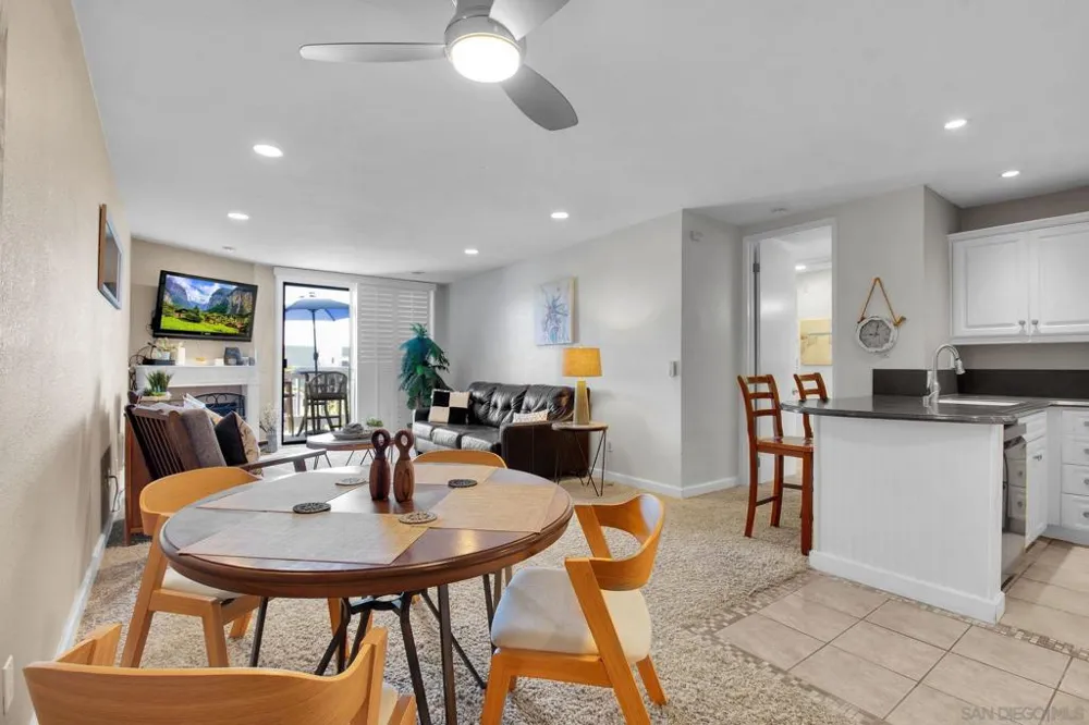 999 Pacific #B326 Oceanside, CA 92054