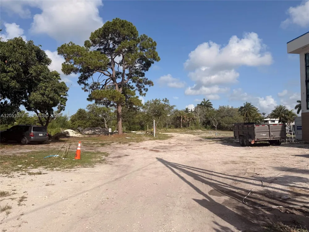 1417 Florian Dr Dania Beach, FL 33004