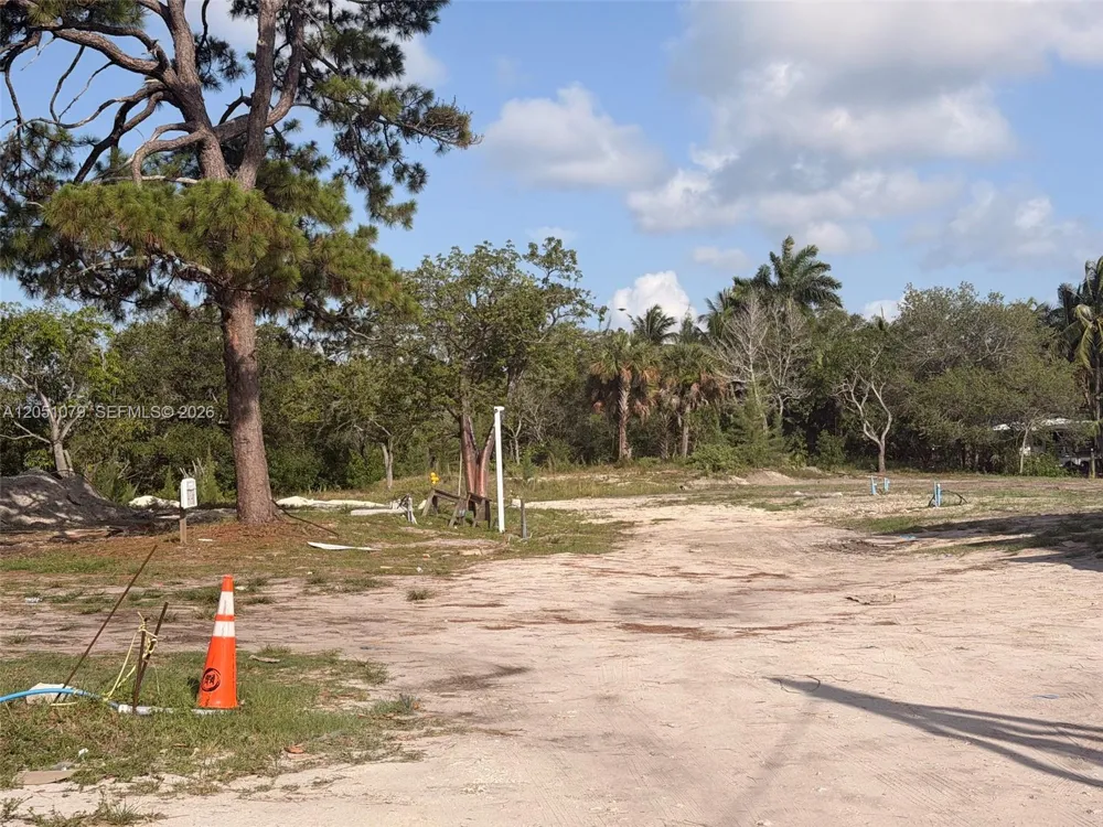 1417 Florian Dr Dania Beach, FL 33004