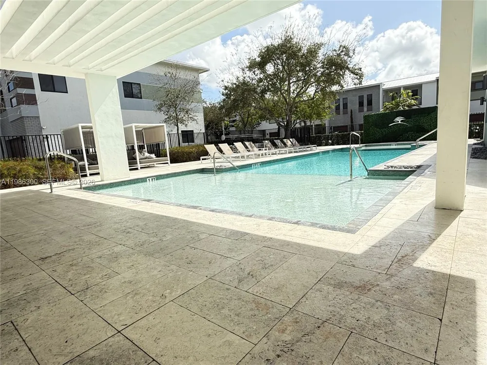 4393 NW 9th St Plantation, FL 33317