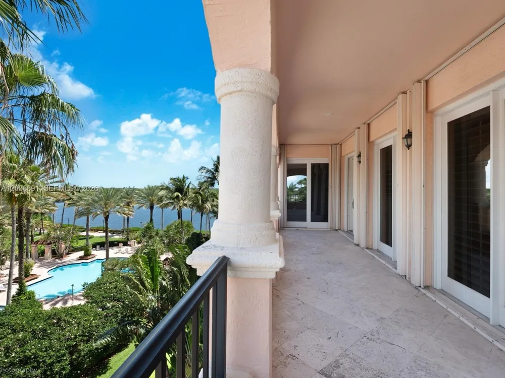 13643 Deering Bay Dr #146 Coral Gables, FL 33158