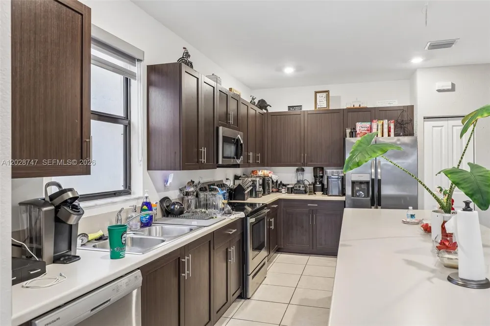 25345 SW 108th Ave Homestead, FL 33032