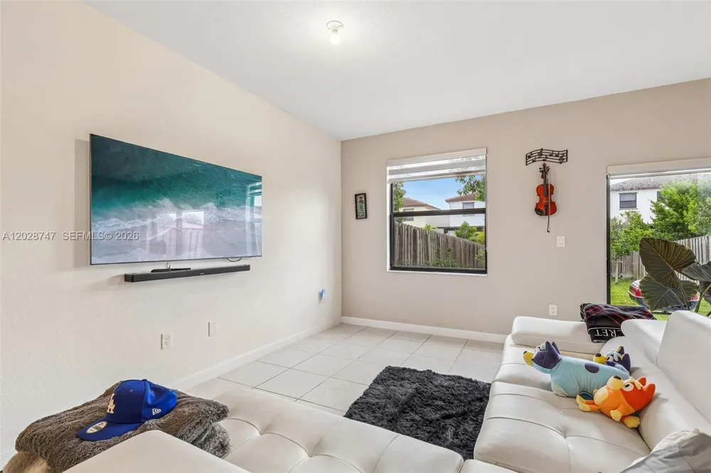 25345 SW 108th Ave Homestead, FL 33032
