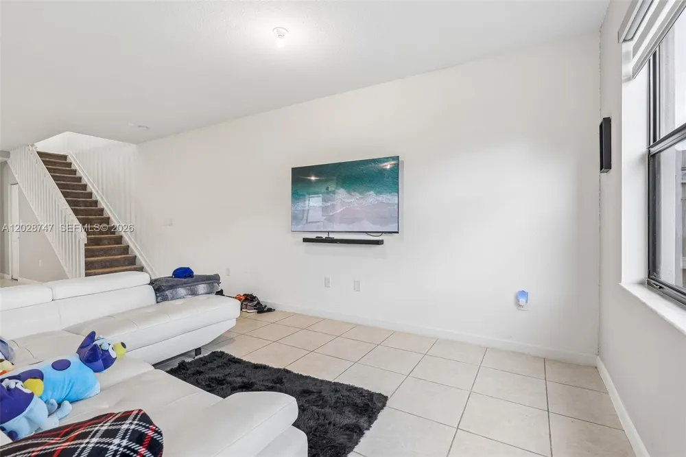 25345 SW 108th Ave Homestead, FL 33032