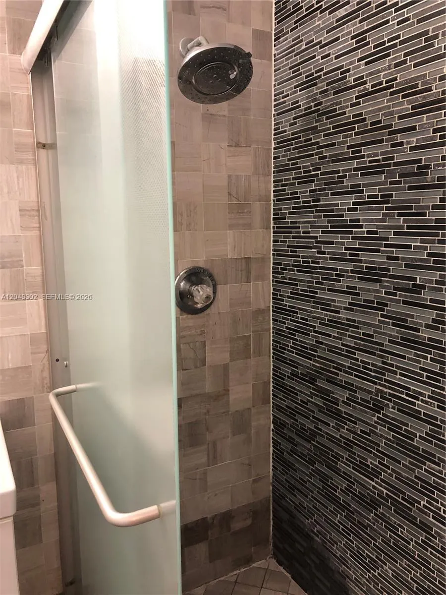 836 NW 82nd Ave #3 Plantation, FL 33324