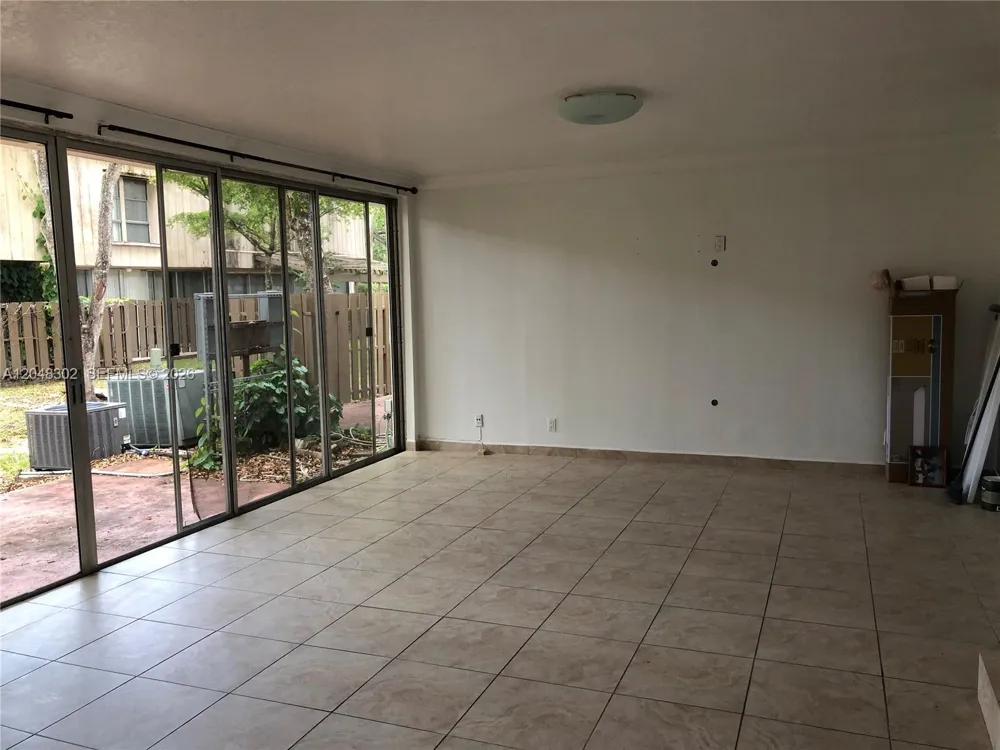 836 NW 82nd Ave #3 Plantation, FL 33324