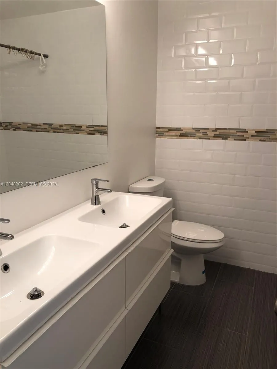 836 NW 82nd Ave #3 Plantation, FL 33324