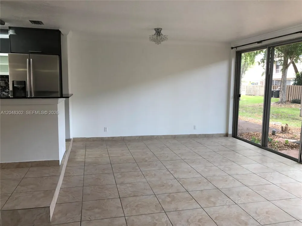 836 NW 82nd Ave #3 Plantation, FL 33324