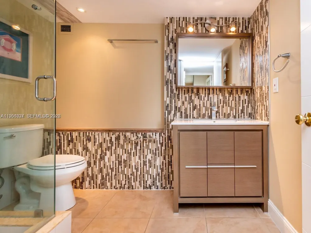 1410 S Ocean Dr #905 Hollywood, FL 33019