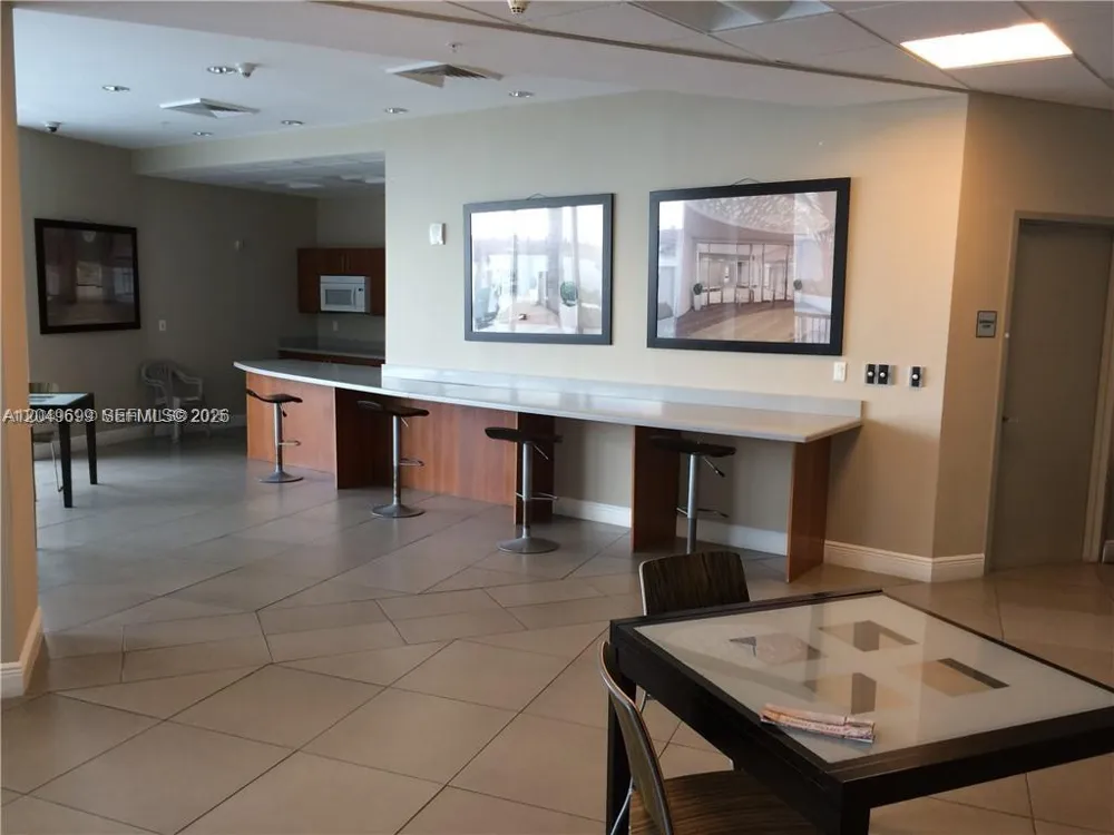 1750 Bayshore Dr #4912 Miami, FL 33132