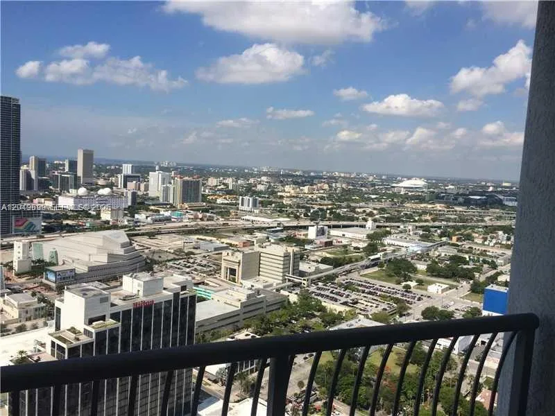 1750 Bayshore Dr #4912 Miami, FL 33132