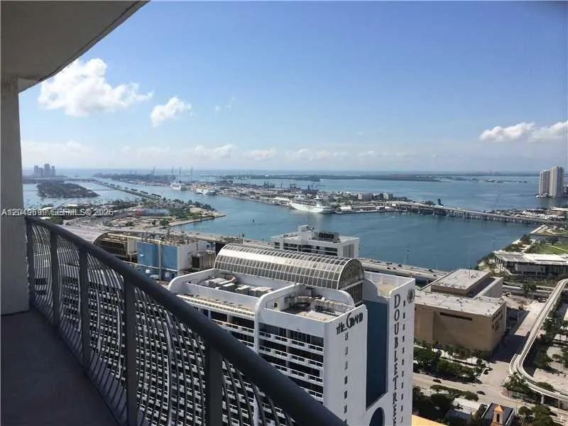 1750 Bayshore Dr #4912 Miami, FL 33132