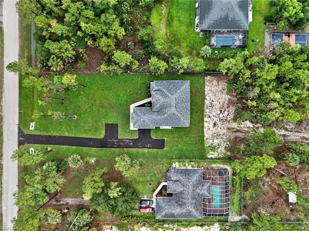 2594 50TH AVENUE NE Naples, FL 34120