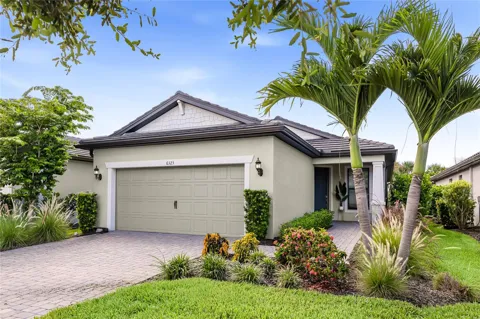 6323 CRESTED EAGLE LANE