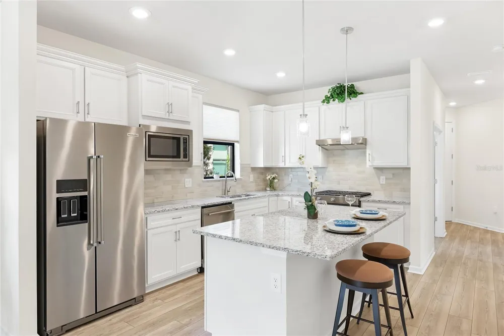 6323 CRESTED EAGLE LANE Nokomis, FL 34275
