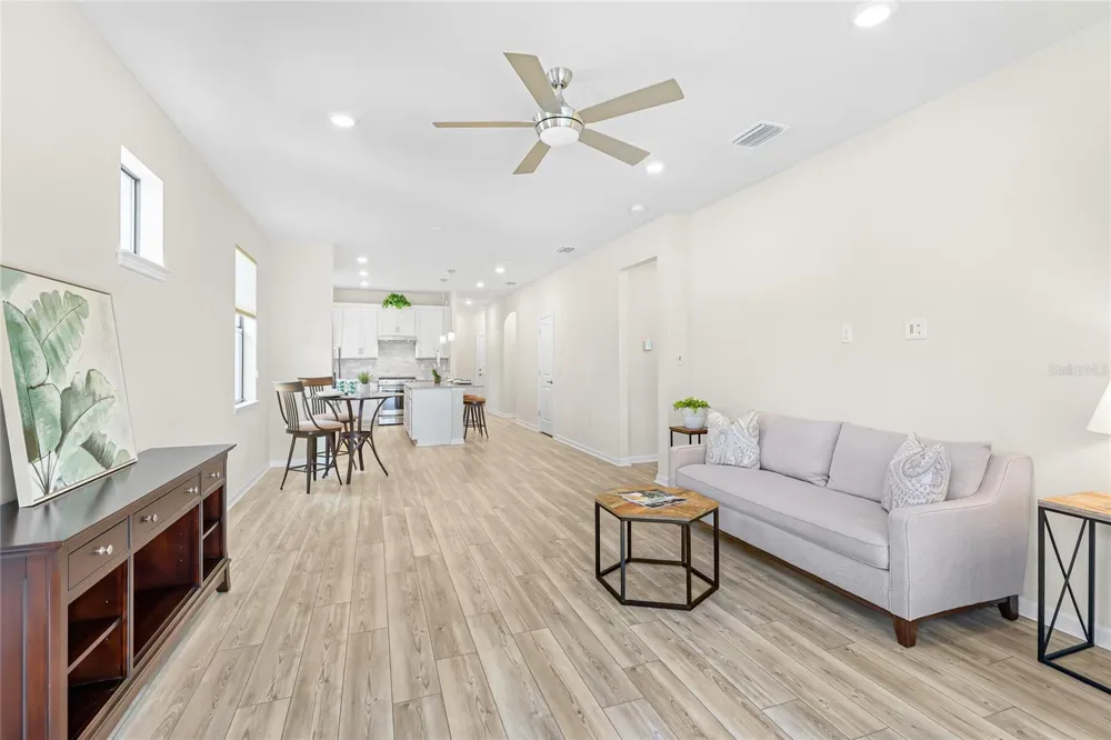 6323 CRESTED EAGLE LANE Nokomis, FL 34275