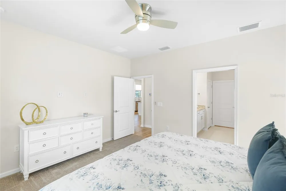 6323 CRESTED EAGLE LANE Nokomis, FL 34275