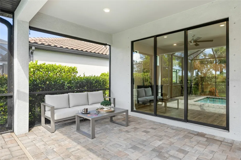 6323 CRESTED EAGLE LANE Nokomis, FL 34275