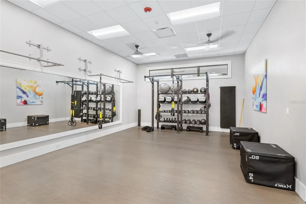 6323 CRESTED EAGLE LANE Nokomis, FL 34275