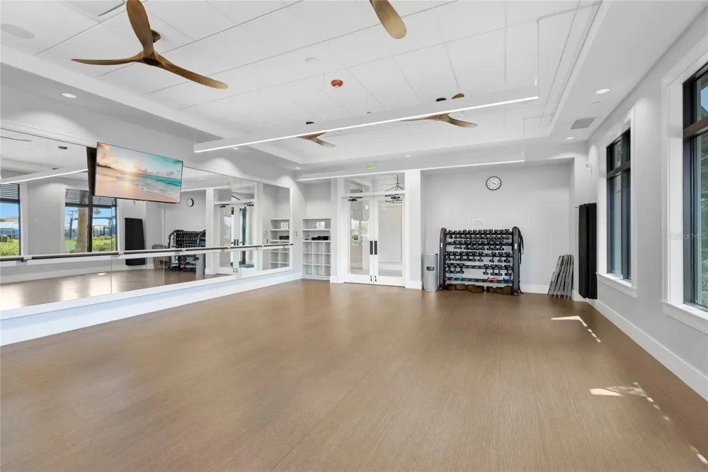 6323 CRESTED EAGLE LANE Nokomis, FL 34275