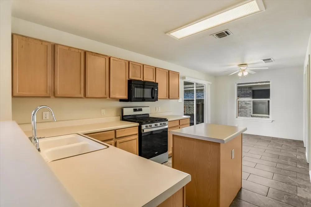 1901 Carriage Hills Trail Cedar Park, TX 78613