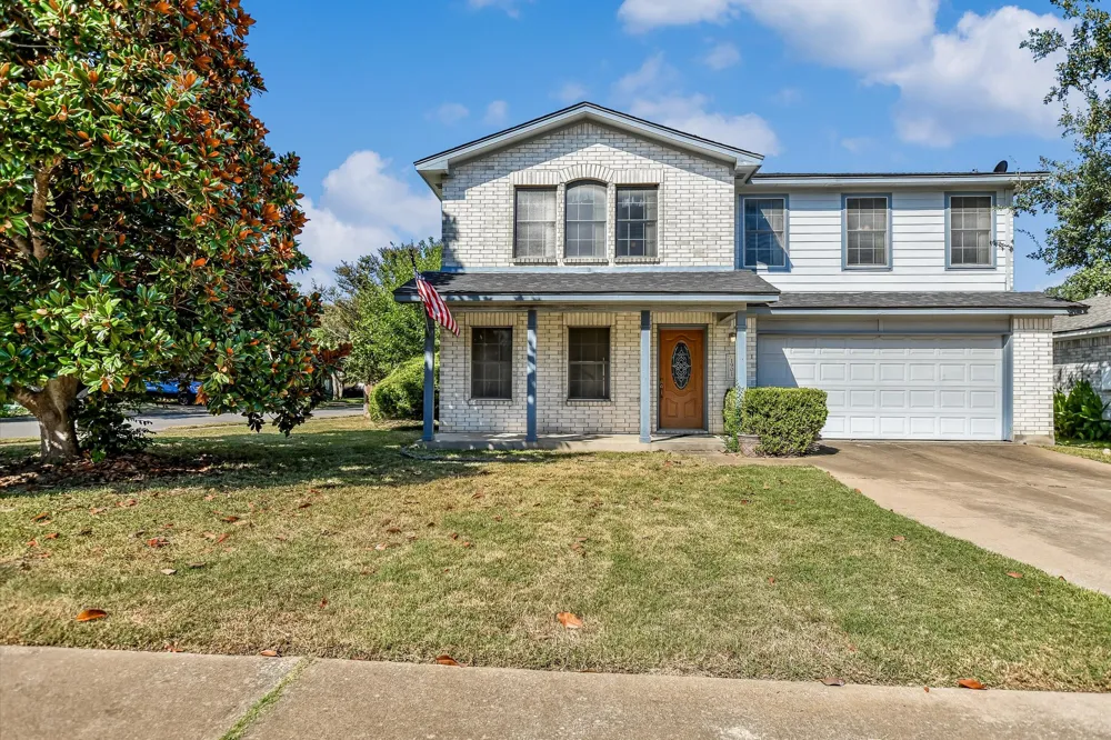 1901 Carriage Hills Trail Cedar Park, TX 78613